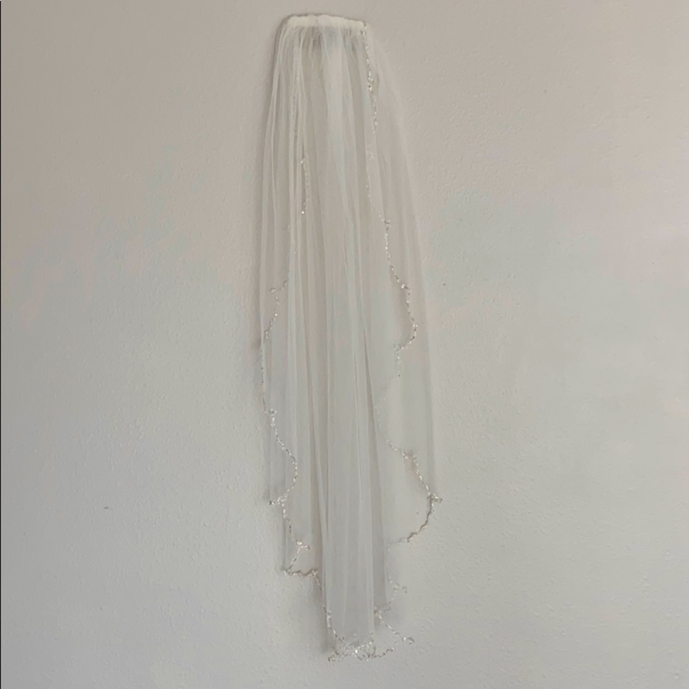 Bridal Veil Beaded Scalloped Trim